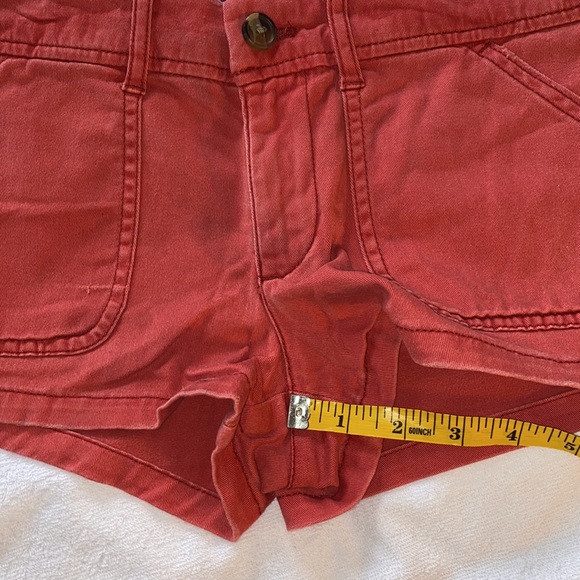 Hollister stretchy short shorts - Picture 3 of 6